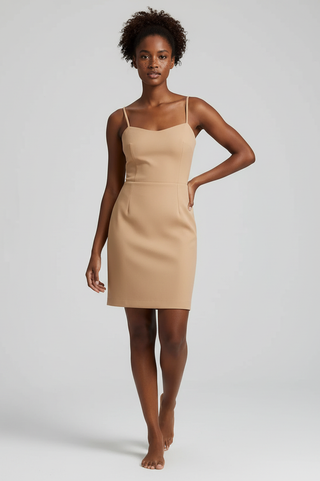 Jupe Crayon Beige Ajustée Élégante