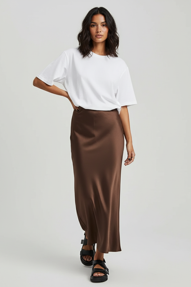 Jupe Crayon Marron Satin Élégante