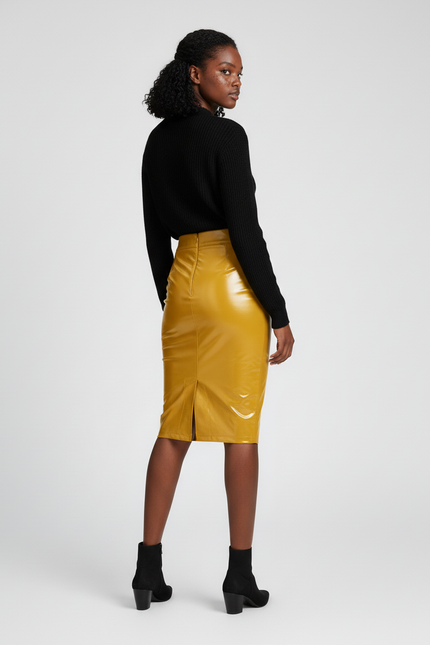 Jupe Crayon Similicuir Brillant Jaune Élégante