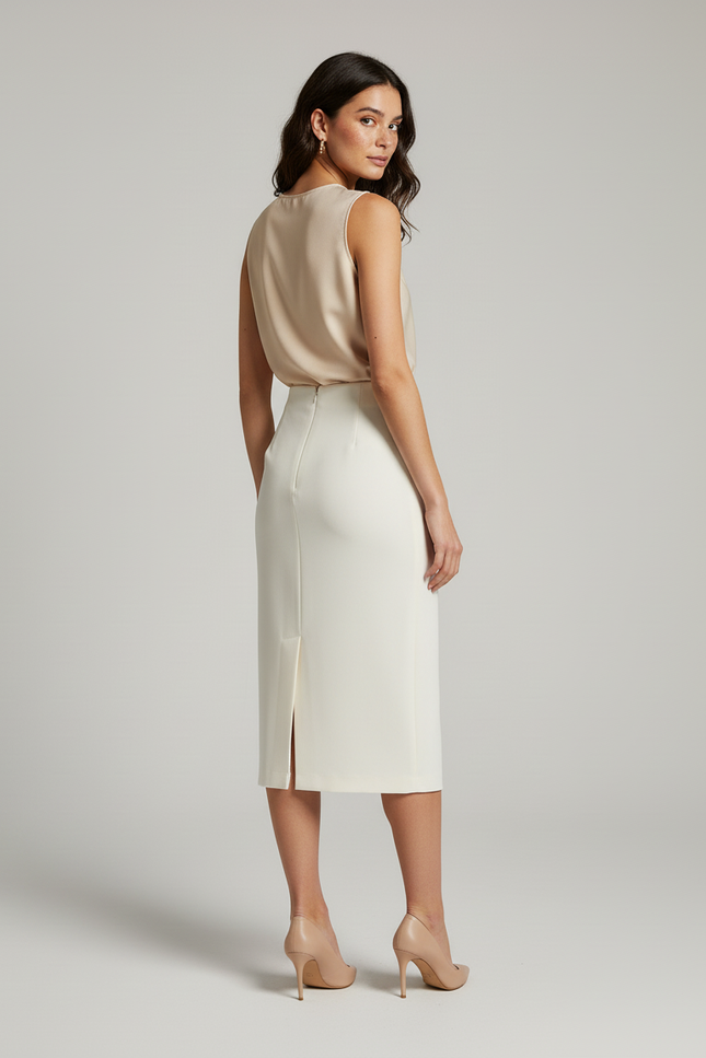 Jupe Crayon Crème Fendue Élégante