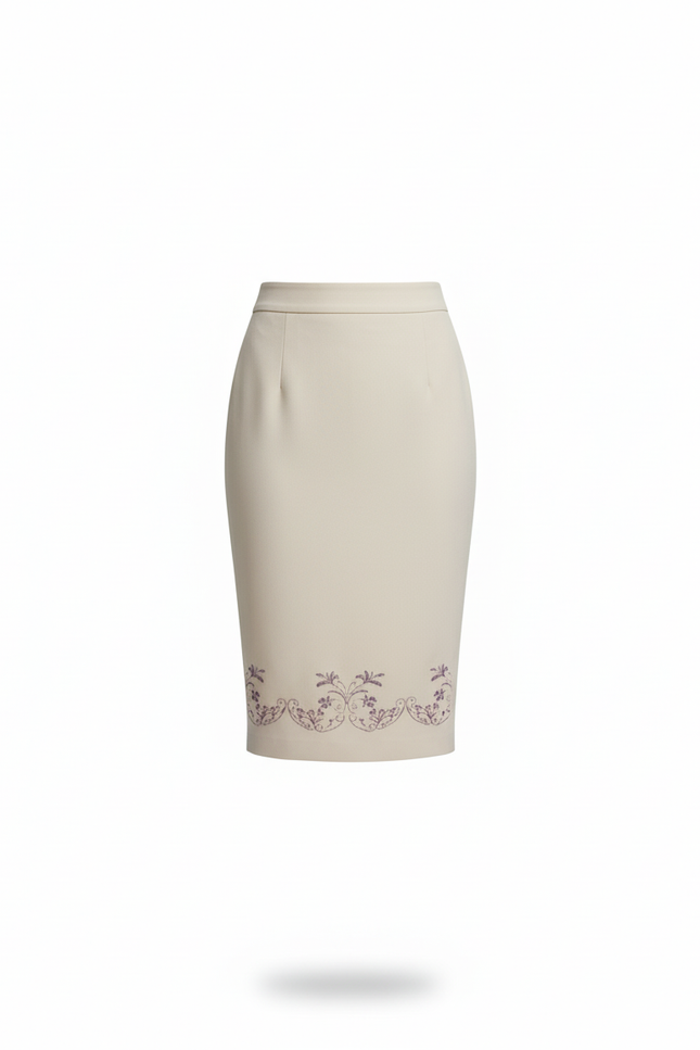 Jupe Crayon Beige Brodée Élégante
